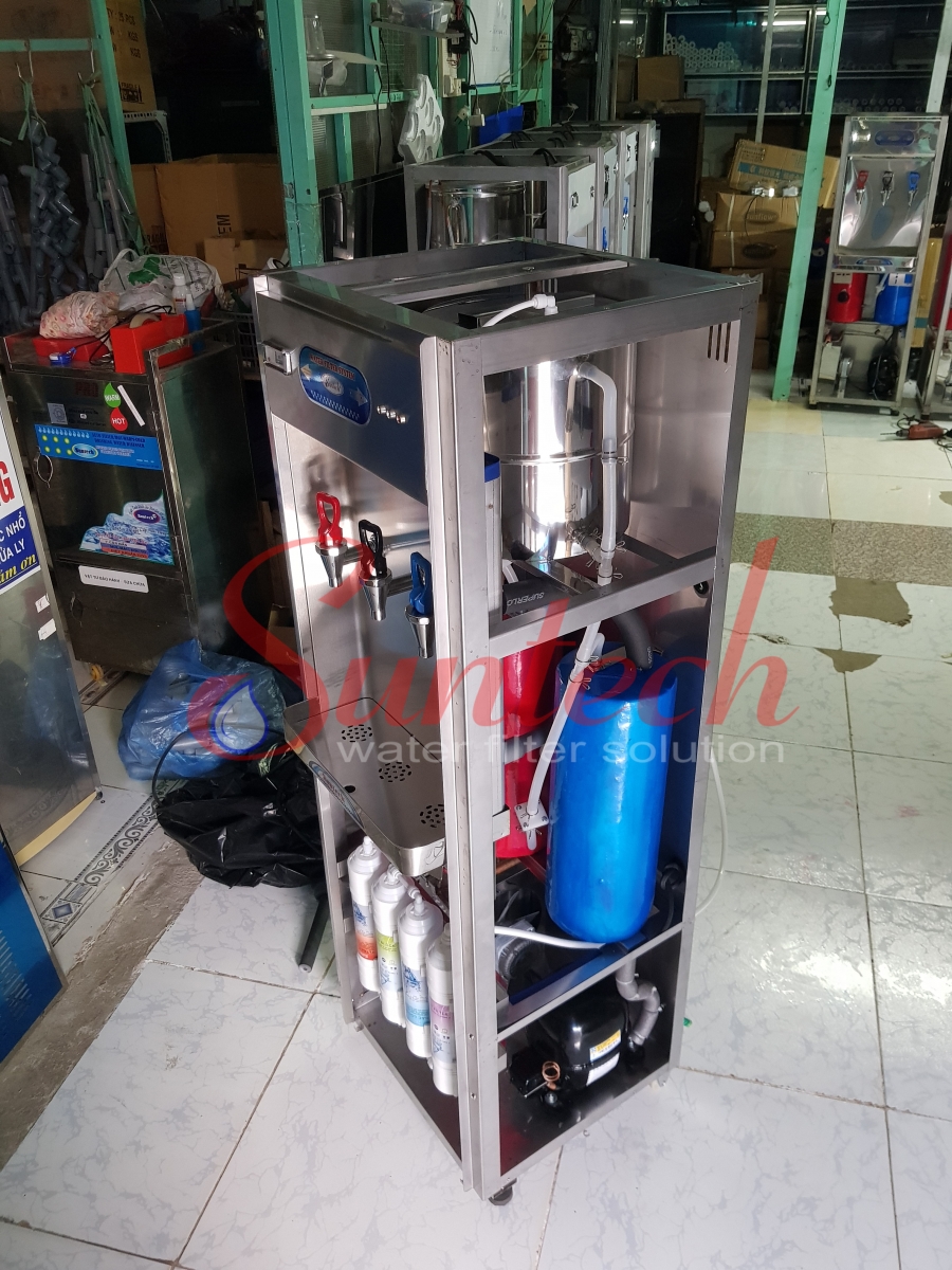 Phân phối máy lọc nước nóng lạnh tại Bình Chánh
