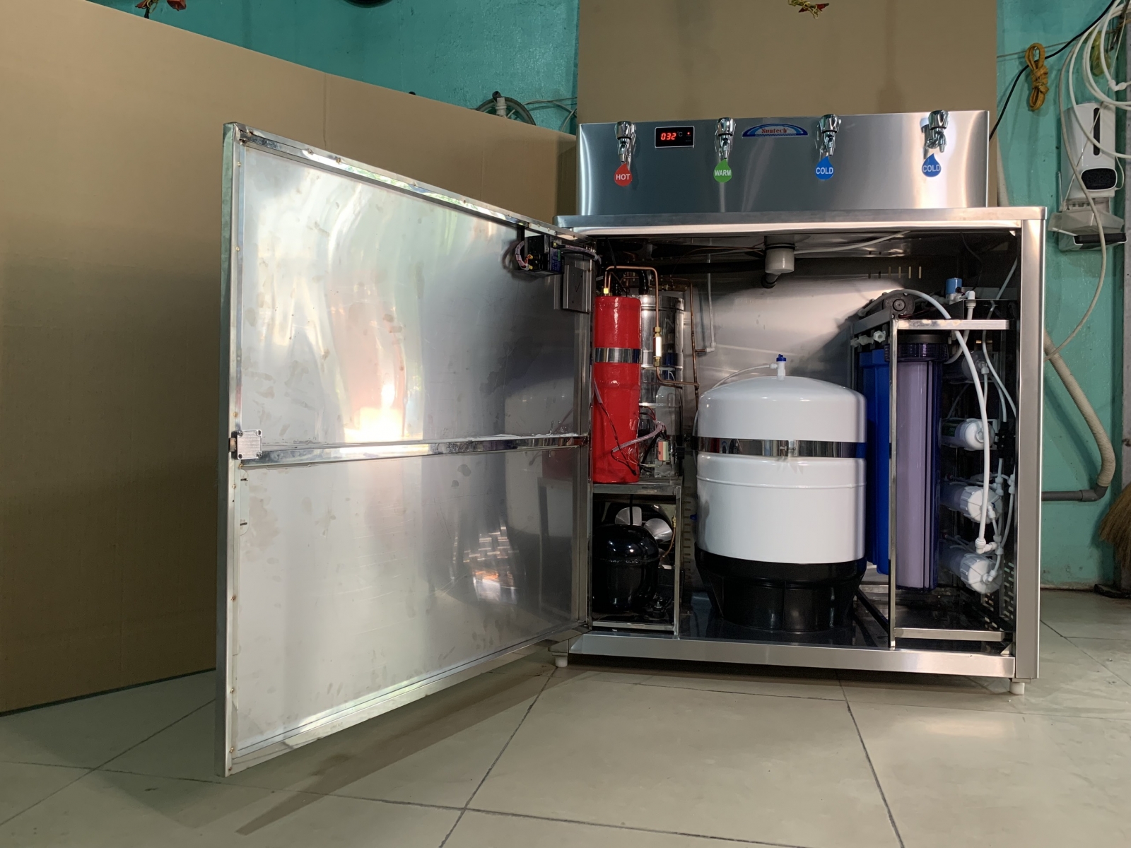 Đáp ứng nhu cầu sử dụng lượng nước lớn - Máy lọc nước 4 vòi Suntech